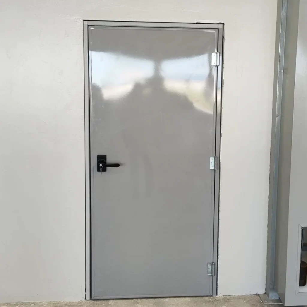 portas corta fogo sociais em prédios residenciais