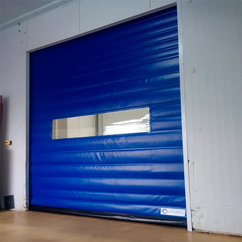 porta rápida em farmácia