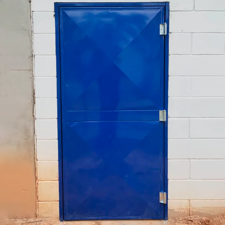 Porta corta fogo residencial
