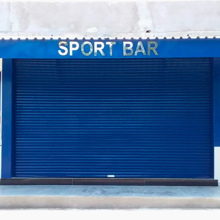 portas automáticas protegem empresas